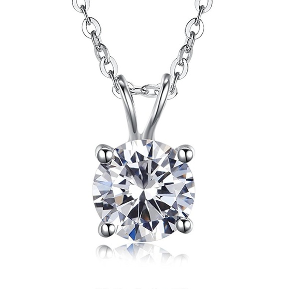 Jewelry - ❤️4 for $20 Sale❤️CZ Simple necklace❤️❤️